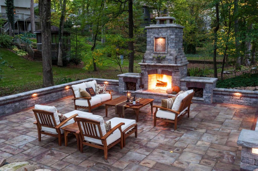 کف سازی حیاط ویلا